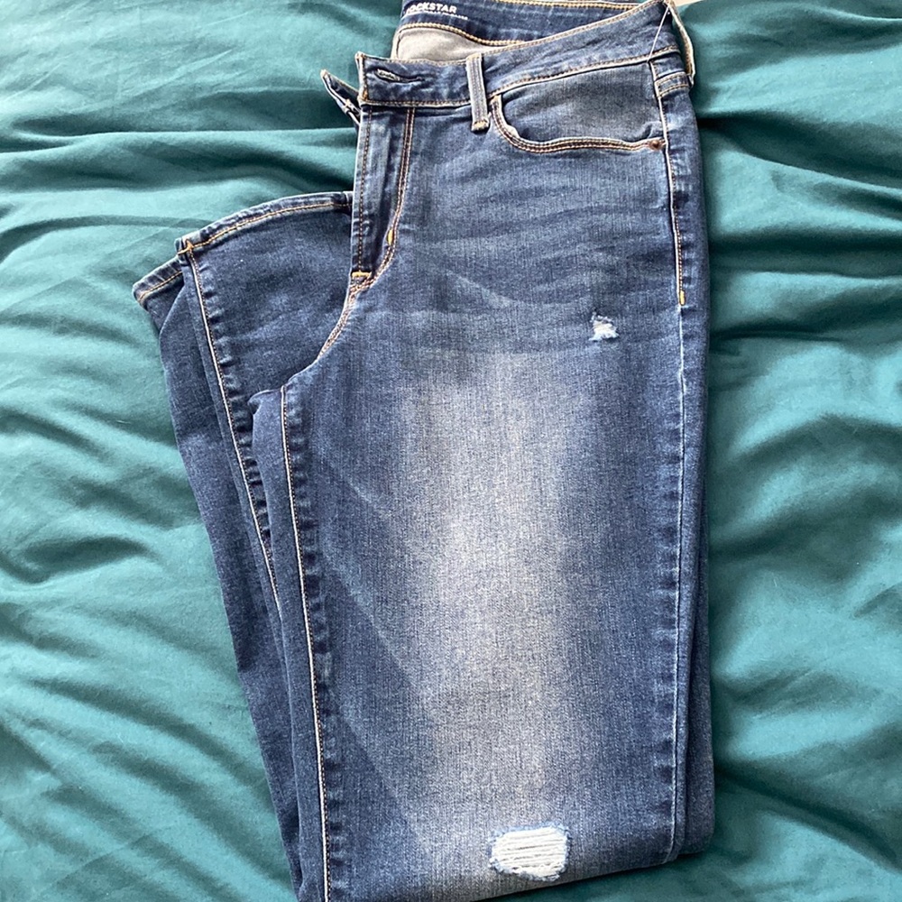 Light wash mid rise skinny Jean